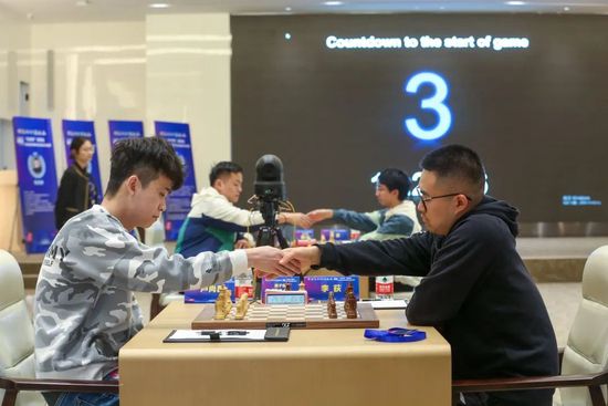 亚洲免费高清视频
